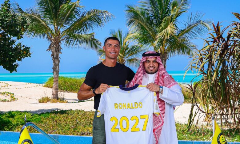 Al-Nassr anuncia renovação de contrato com Cristiano Ronaldo até 2027
