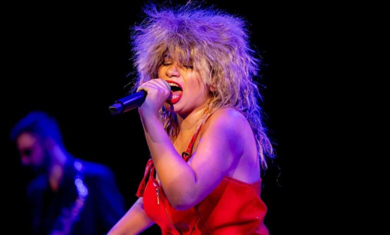 Maior cover de Tina Turner no Brasil se apresenta em Betim neste sábado (28)
