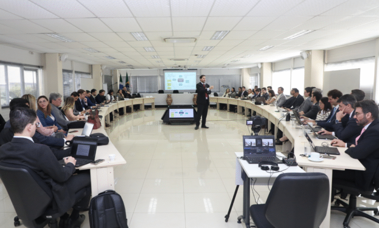 Curso promove discussão sobre proteção de crianças e adolescentes no Judiciário