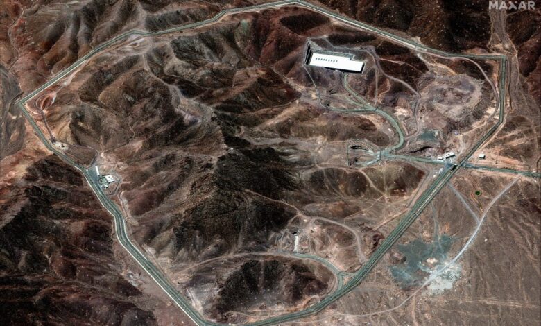 Ataque dos EUA contra instalações nucleares do Irã abre guerra de versões e janela diplomática; veja o que diz cada lado