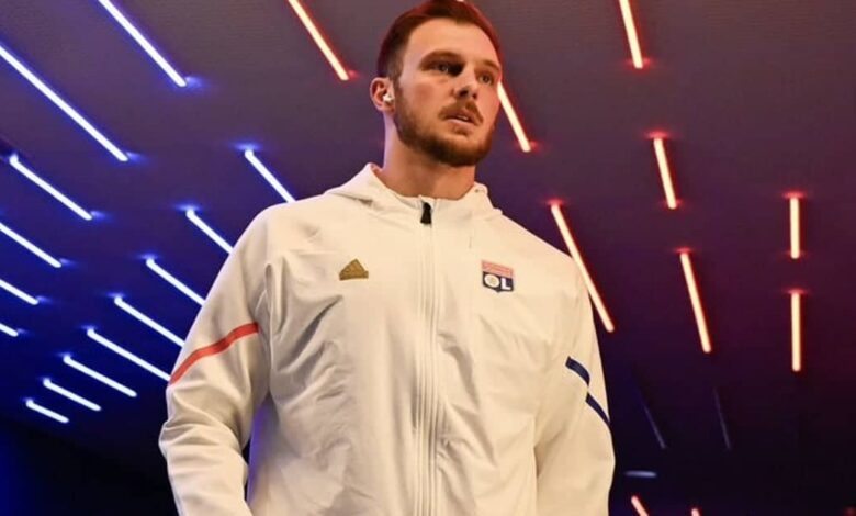 John Textor deixa oficialmente comando do Lyon, nomeia substitutos e vai dedicar mais tempo ao Botafogo