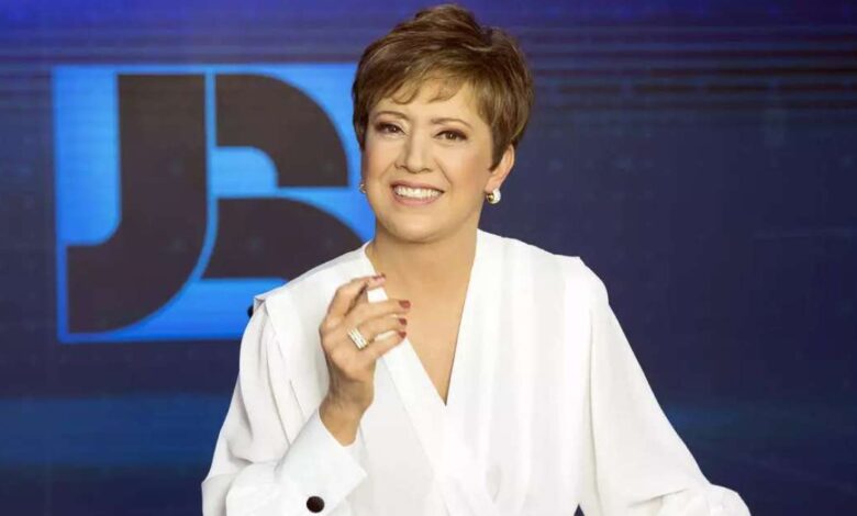Apresentadora reage com elegância ao perder o posto na Record durante as férias