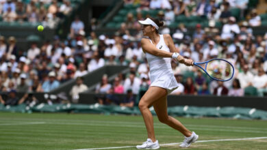 Bencic turns tables on Alexandrova to reach first Wimbledon quarterfinal