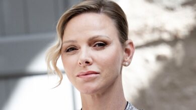En voyage en Auvergne, Charlène de Monaco se laisse séduire par une robe en soldes, signée par la griffe fétiche des princesses