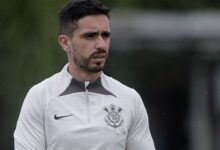 Coronado é anunciado por novo clube após deixar o Corinthians