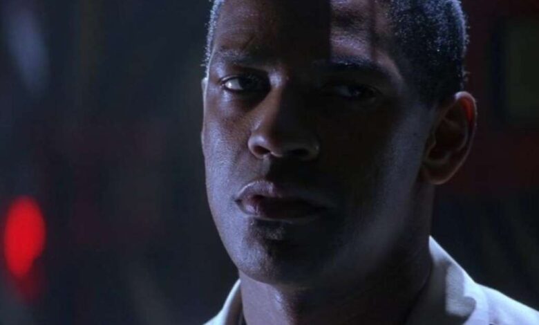 Sucesso de Denzel Washington com 89% de aprovação vai ganhar sequência: "Acho que ele volta!"