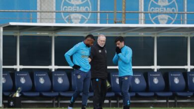 Destaques em jogo-treino do Grêmio buscam espaço na segunda metade da temporada