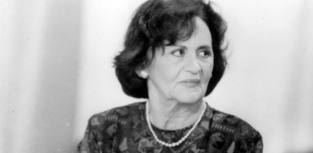 Guiomar (Laura Cardoso) em