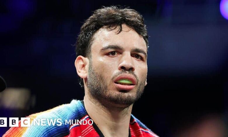 Detienen en EE.UU. al boxeador mexicano Julio César Chávez Jr., al que acusan de tener presuntos vínculos con el Cartel de Sinaloa y estancia ilegal en el país