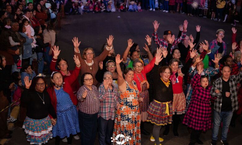 20ª Junifest de Tapejara reúne comunidade com shows, comidas típicas e diversão para toda a família