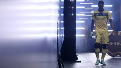 Luis Advíncula se acercó a Boca Juniors con una oferta de club gigante y esta fue la decisión final que tomaron