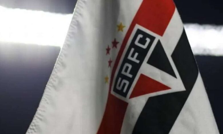 É oficial! Meia assina com o São Paulo até 2026