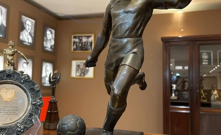 Memorial Corinthians resgata troféu histórico ligado a Ayrton Senna