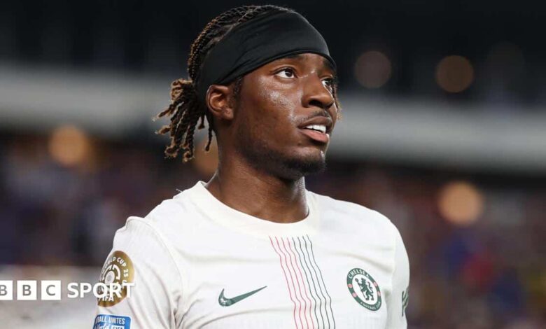 Noni Madueke playing for Chelsea at the Club World Cup