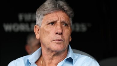 seta para fechar a publicidade