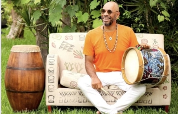 Projeto “Viva o Tambor”, de Kako Xavier, irá realizar apresentações em escolas rio-grandinas