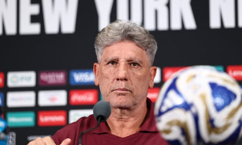 Renato Gaúcho propõe desafio a jornalistas e desabafa: ‘Muitos não acreditavam no Fluminense’