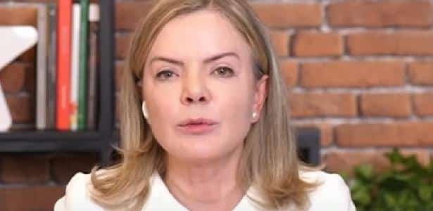 Gleisi reage a post de Trump defendendo Bolsonaro