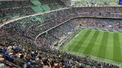 O lendário estádio de futebol San Siro visto pelas lentes iPhone 15 Pro