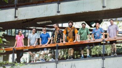 Móveis Coloniais de Acaju se apresenta amanhã no Festival Sesc de Inverno
 -  (crédito: Thai?s Mallon/ Divulgação )