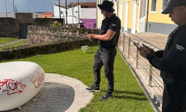 Terceiro suspeito de pichar área tombada na Cidade Velha se apresenta à polícia em Belém