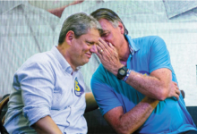 Tarcísio tentou enrolar STF ao pedir passaporte de Bolsonaro