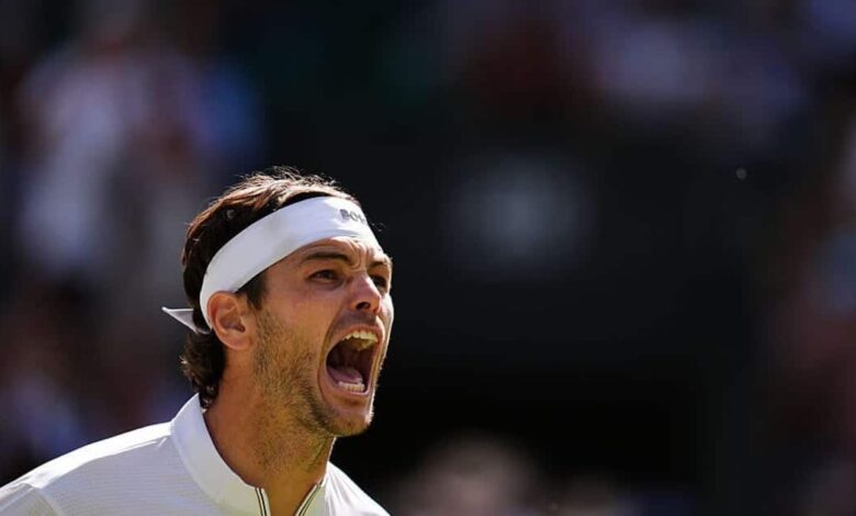Wimbledon 2025 live updates: Quarterfinals latest as Sabalenka struggles, Fritz through