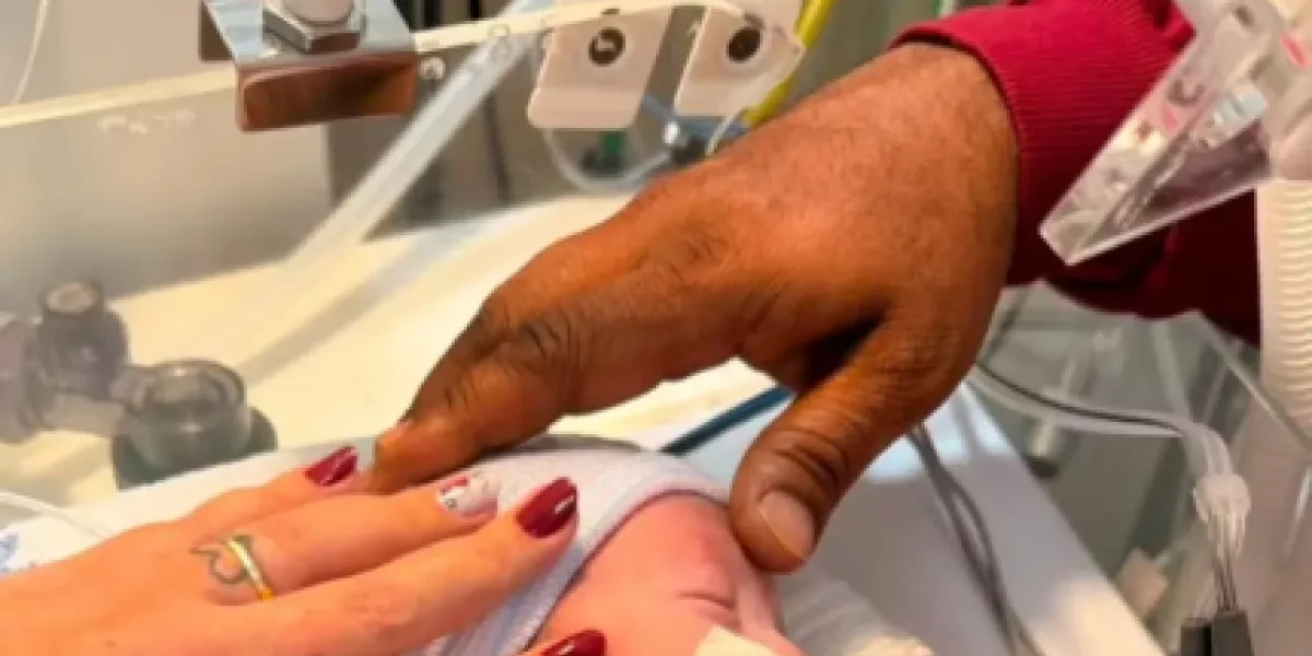 Brazil baby declared dead moves in body bag after 2 hours